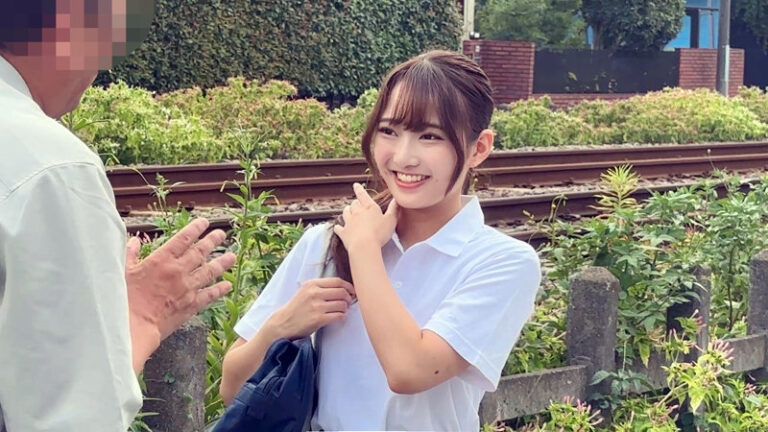 相坂すみれ