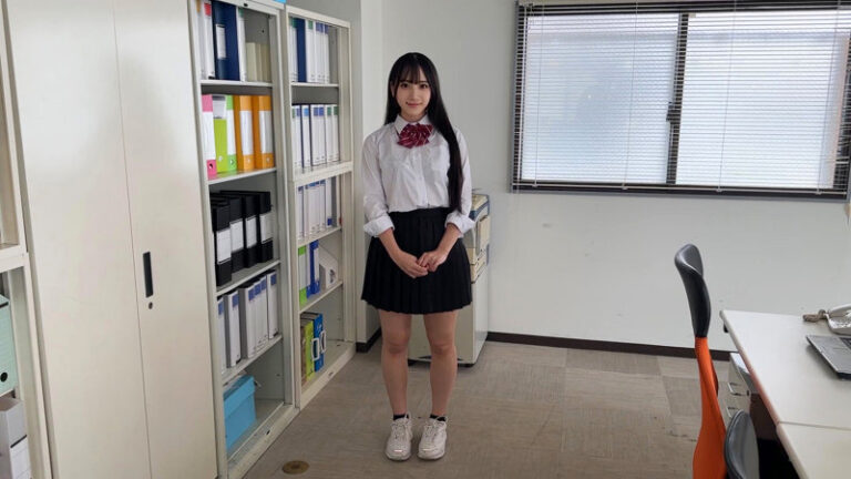 西尾まりな