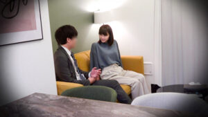 [ddh388]ひとみに出ているAV女優名は？