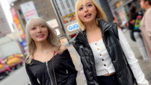 [deas043]ミナ＆ランランに出ているAV女優名は？