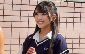 [smnn037]しおりさんに出ているAV女優名は？