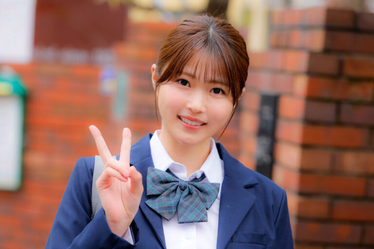 青坂あおい