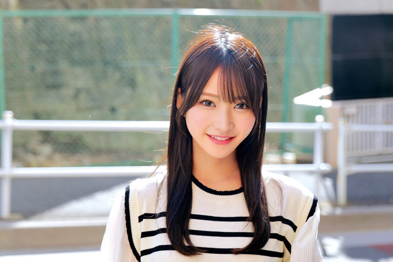 [orecz555]しおりちゃんに出ているAV女優名は？